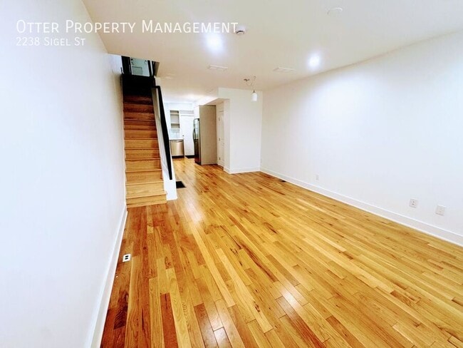 Building Photo - 2238 Sigel St