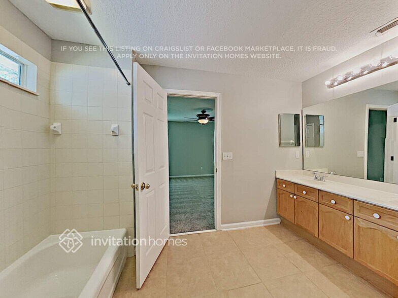 Building Photo - 1100 Andrea Way