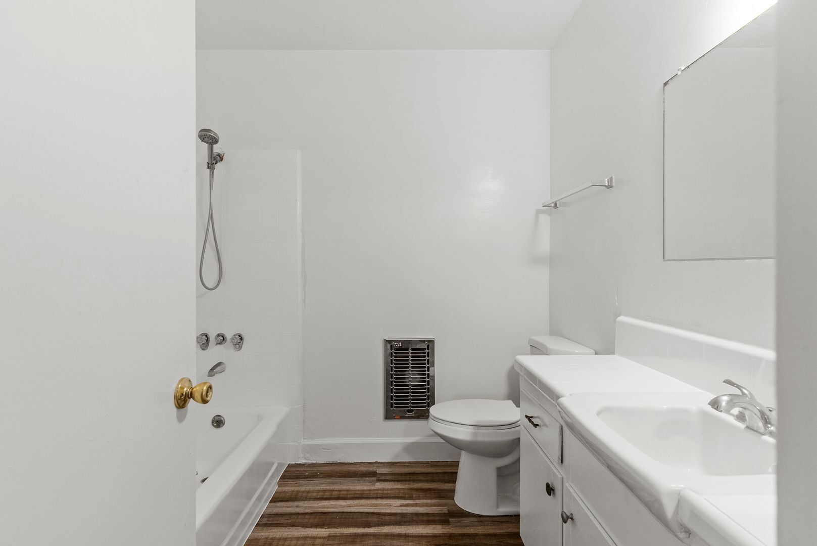 Building Photo - 809 Edgewood St