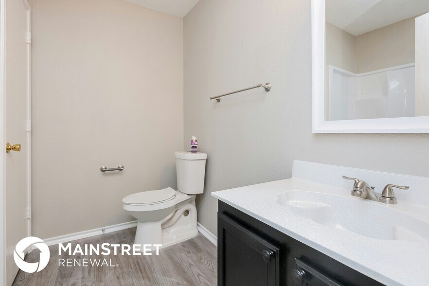 Building Photo - 941 Stone Chapel Way