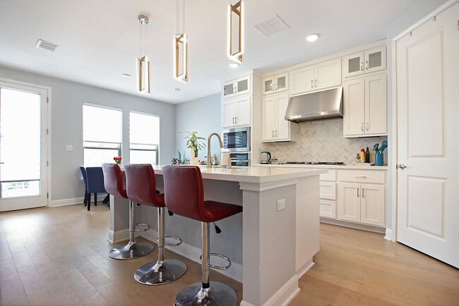 Building Photo - COMING SOON - AUGUST 2025 -Stunning 5-Bedr...