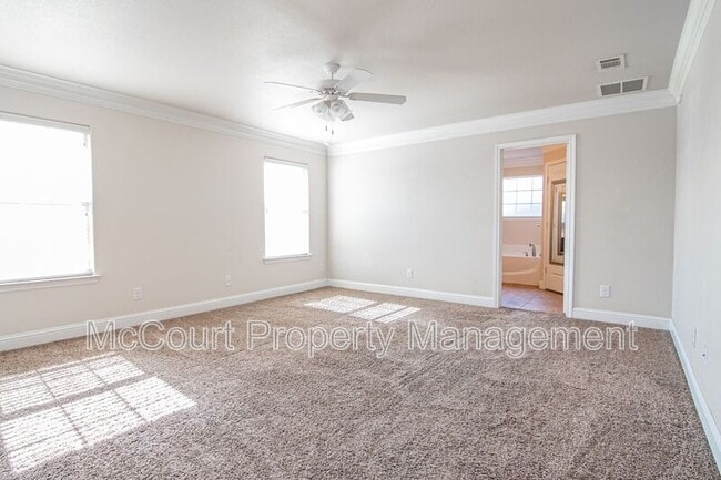 Building Photo - 805 Candlestick Dr