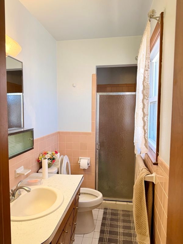 Building Photo - 1617 N 64 Terrace