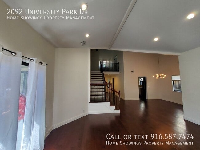 Building Photo - 2092 University Park Dr