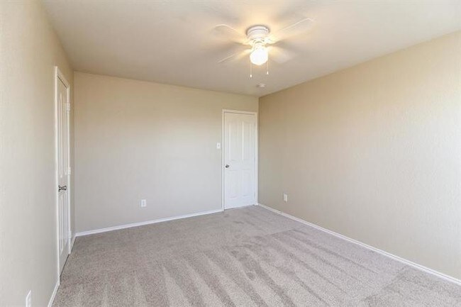 Building Photo - 420 Niagara Falls Dr, Anna, TX 75409