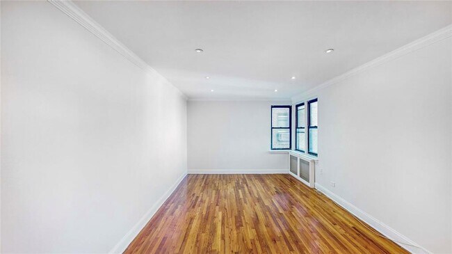 Building Photo - 66-15 Wetherole St