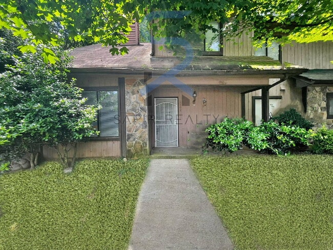Primary Photo - 5802 Trent Walk Dr