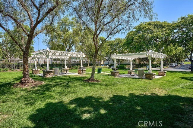 Building Photo - 1139 Elfstrom Dr