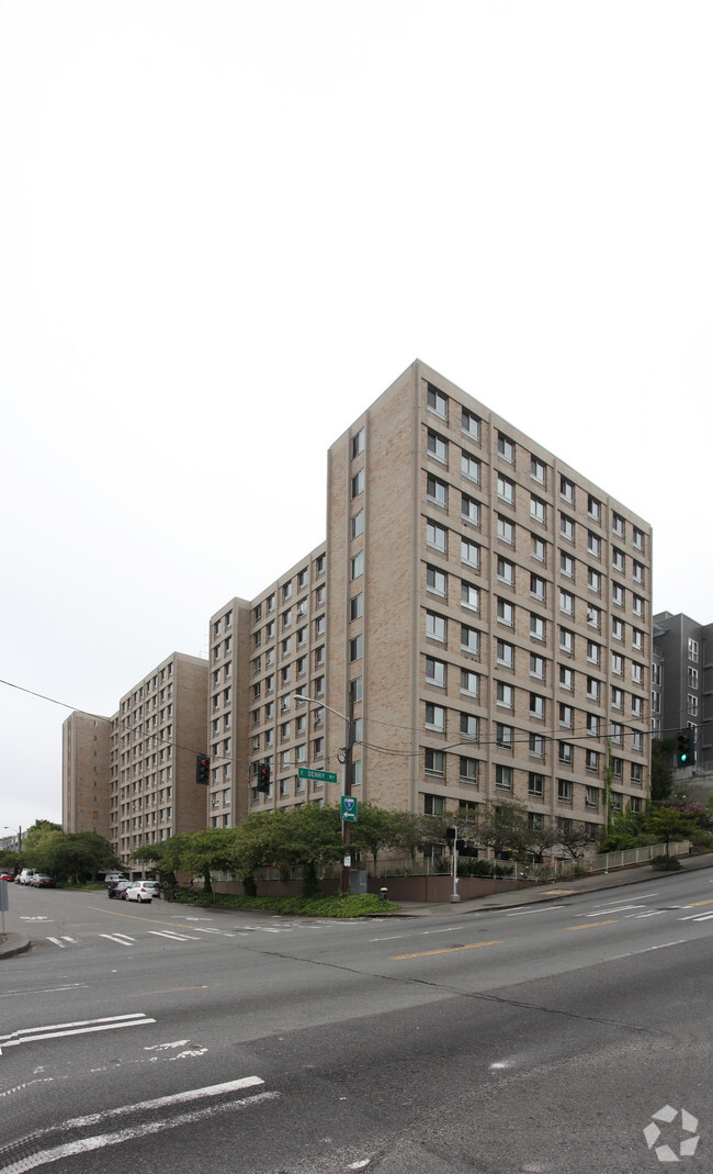 Building Photo - Denny Terrace