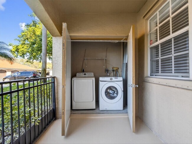 Building Photo - 11700 SW 1st St