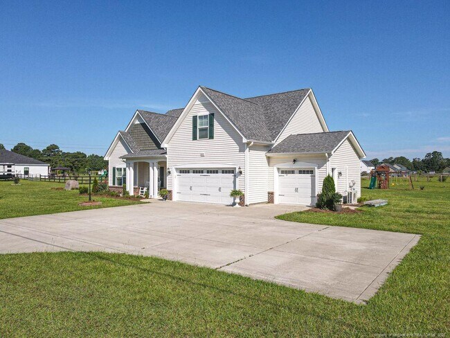 Building Photo - 2935 Duck Pond Rd