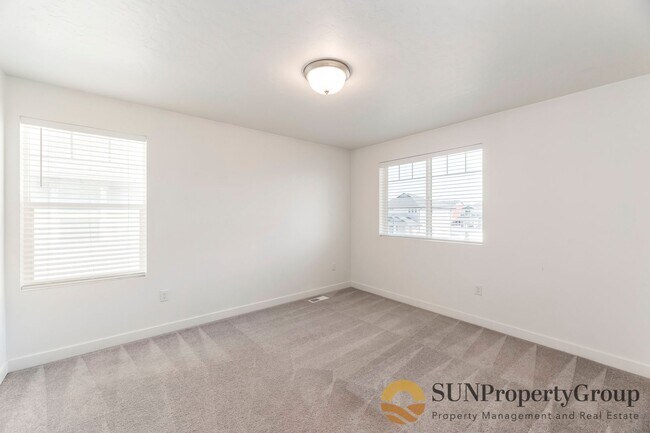 Building Photo - Beautiful Newer Home In Great Lehi Location!!