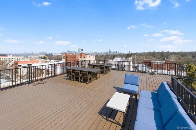 Building Photo - 4006 7th Ave