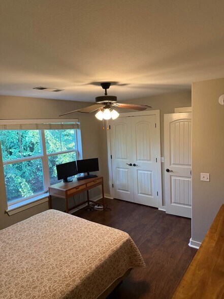 Building Photo - 2212 Karrington Rdg