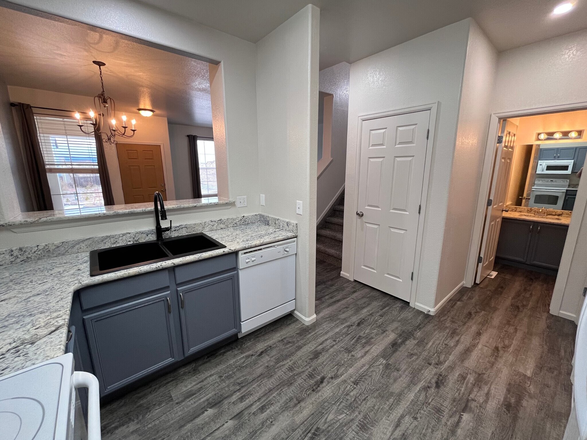 Building Photo - 1888 Reilly Grove