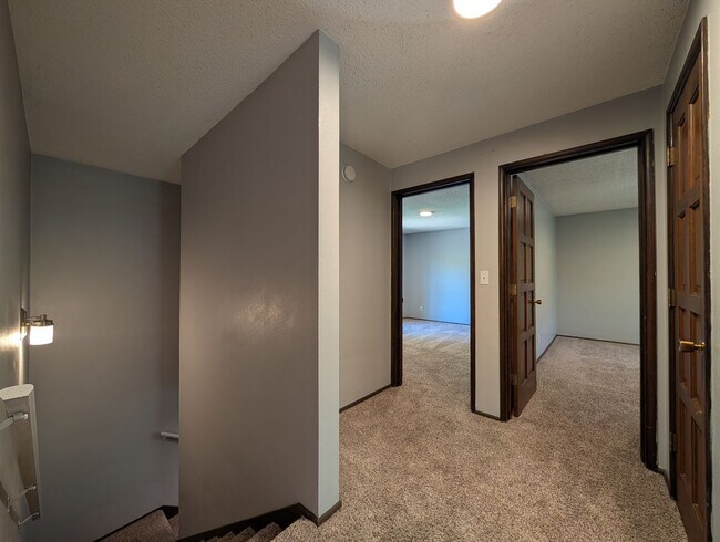 Building Photo - 3 Bedroom, 2.5 Bathroom 2-Story Duplex Wit...