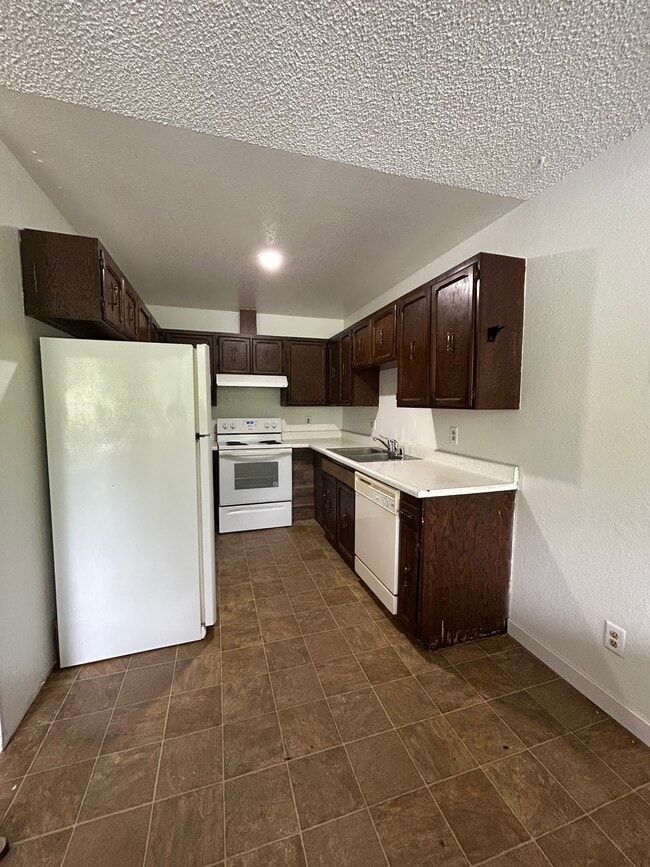 Building Photo - 1710 Muldoon Cir