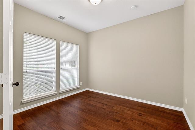 Building Photo - 3004 Teal Ln