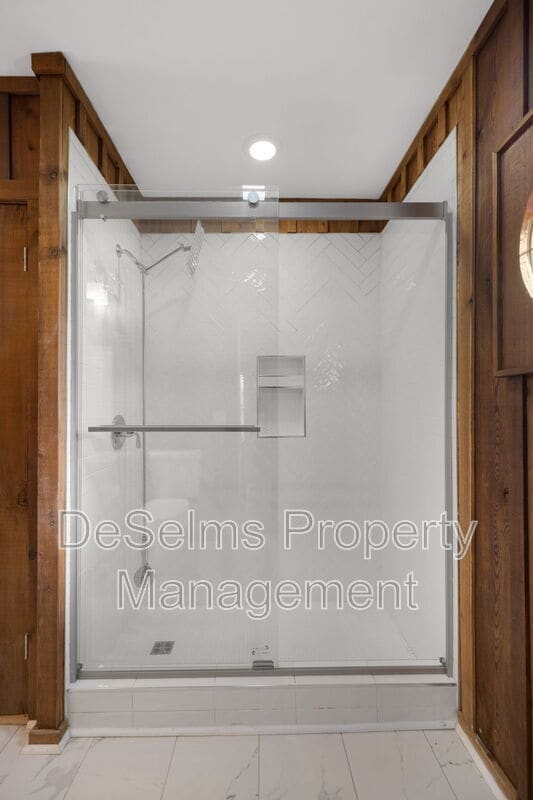 Building Photo - 4204 Brush Hill Rd