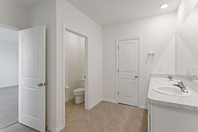 Building Photo - 5557 Birch River Trl