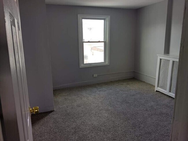 Building Photo - 6999 Garman St