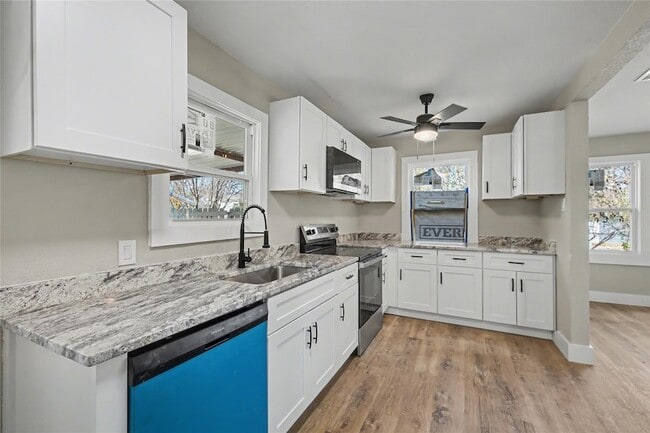 Building Photo - 4220 Ramey Ave