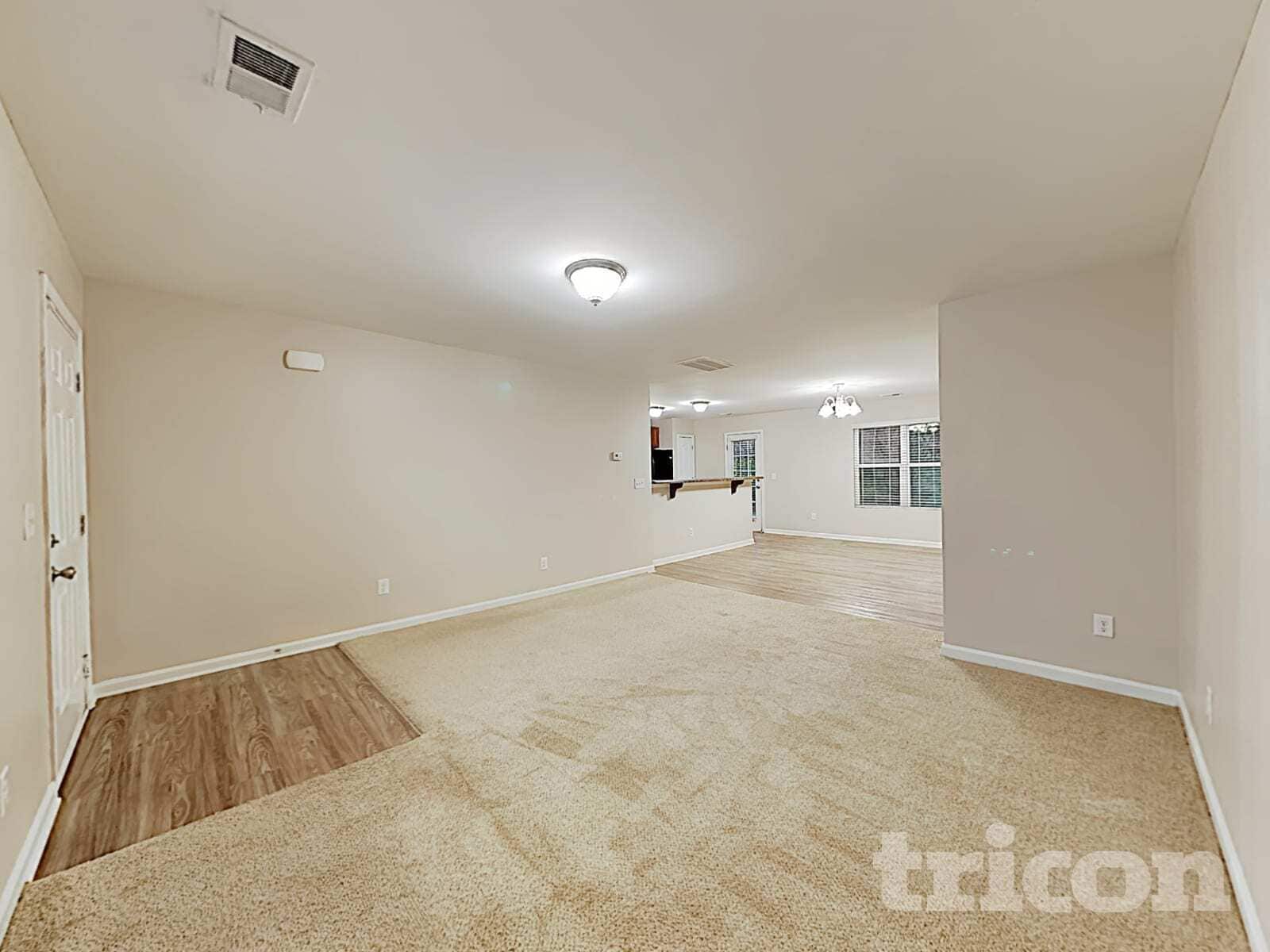 Building Photo - 4740 Brewer Dr