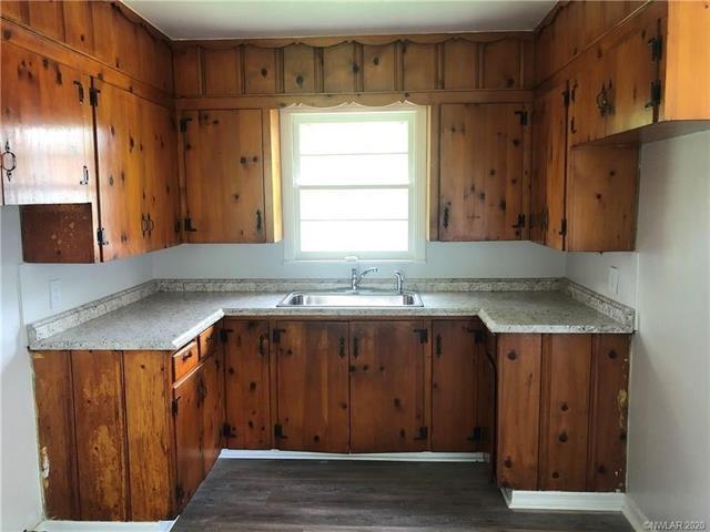 Building Photo - 443 Browning St