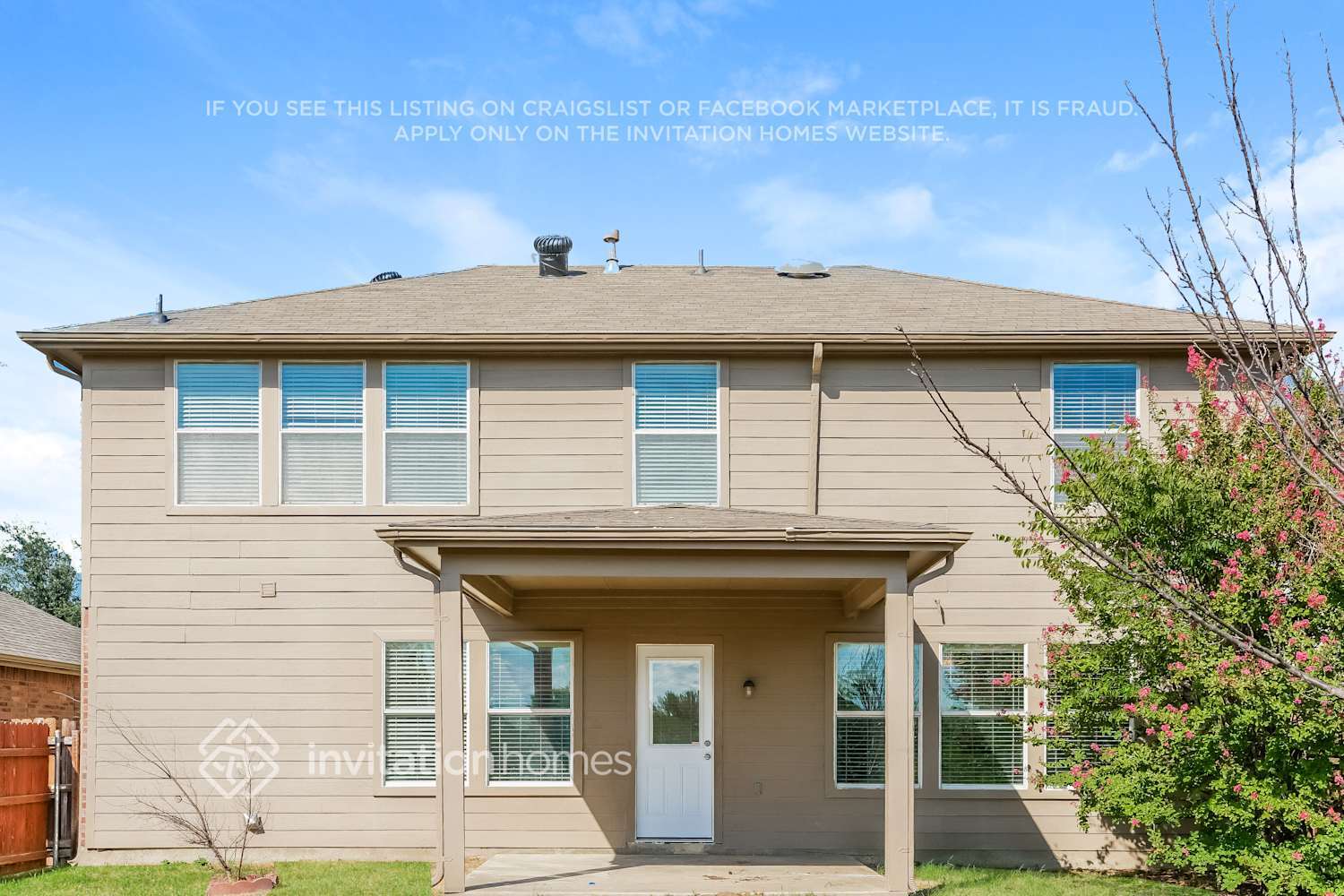 Building Photo - 9053 Trail Blazer Dr