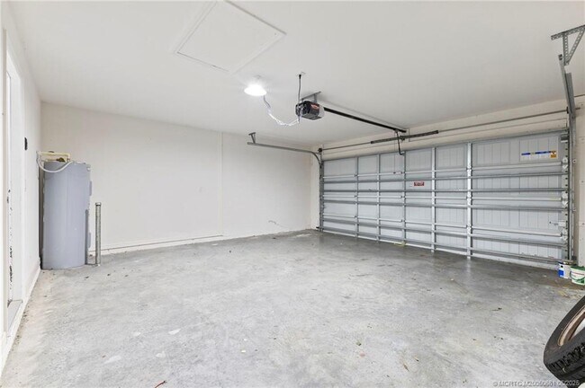 Building Photo - 5405 Jamboree Dr