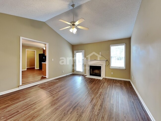 Building Photo - 941 S Philwood Ct