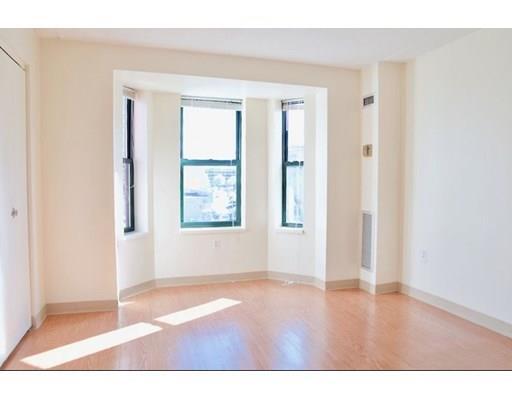 Building Photo - 123 Northampton St