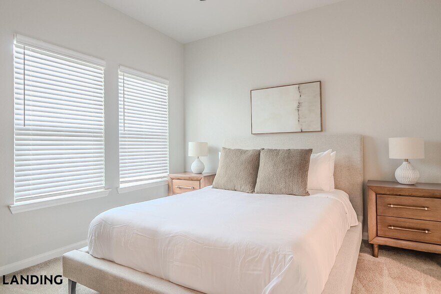 Building Photo - 1650 Harris Hill Rd