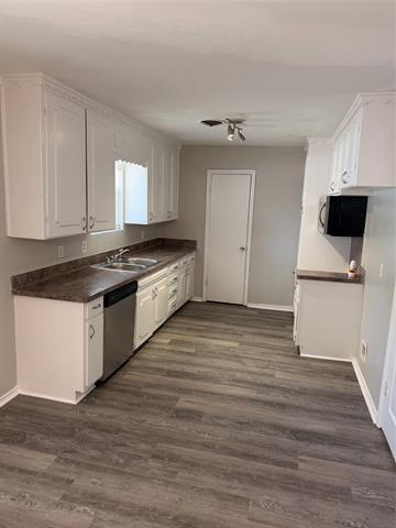 Building Photo - 5124 Bob Dr
