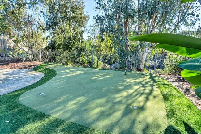 Building Photo - Beautiful single family home in Rancho Penasquitos! Available immediately!