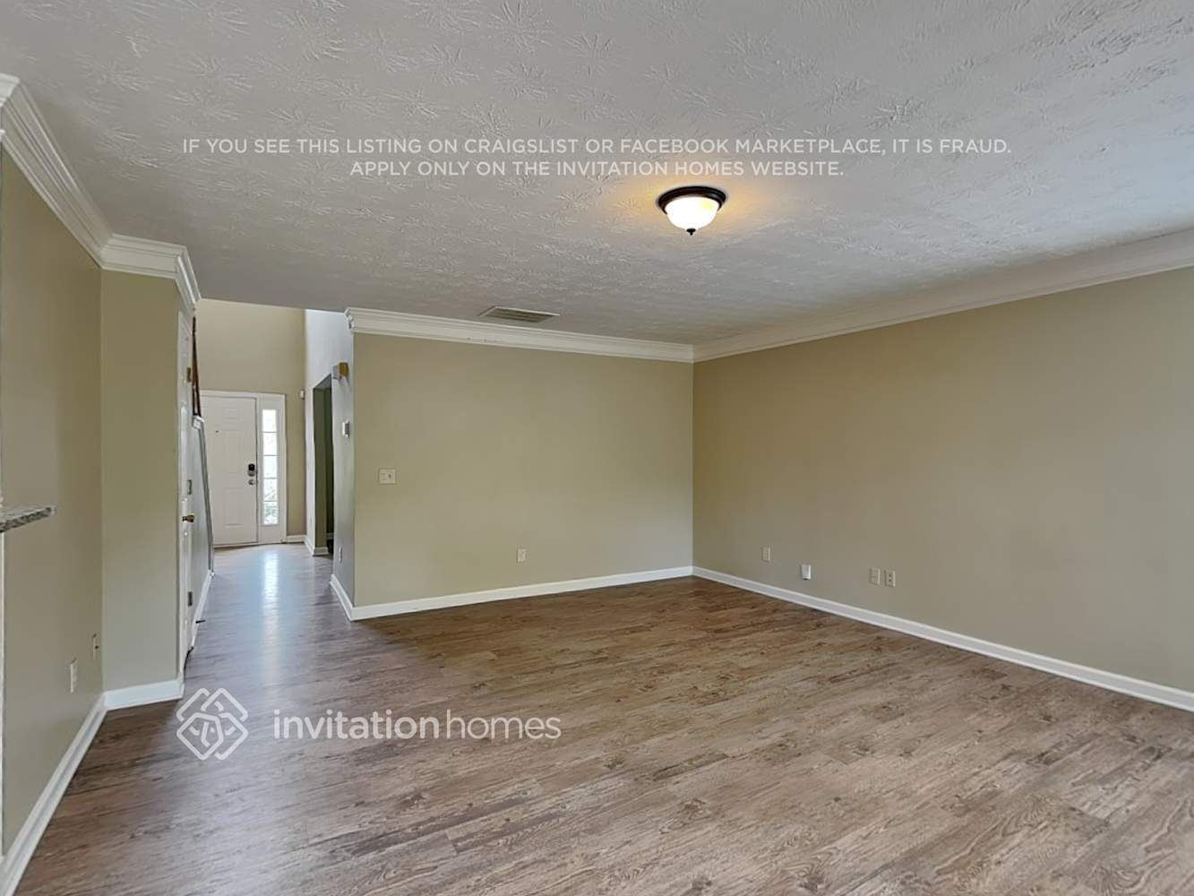 Building Photo - 3175 Gallery Walk