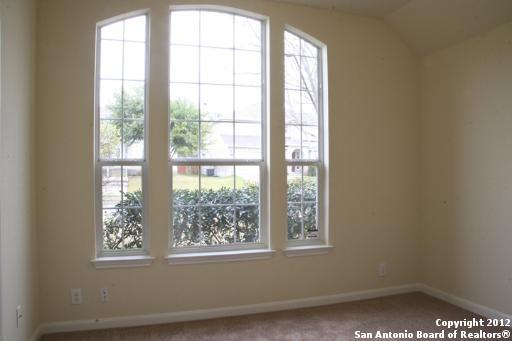 Building Photo - 6114 Oakwood Trail