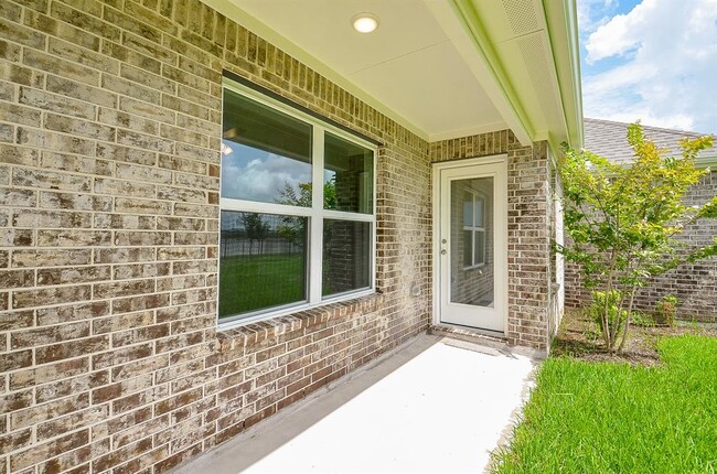 Building Photo - 4656 Peony Grn Dr