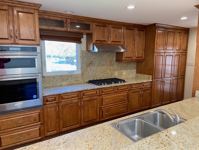 all KitchennAid - 4322 Elmer Ave