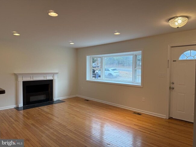 Building Photo - 4032 Olley Ln