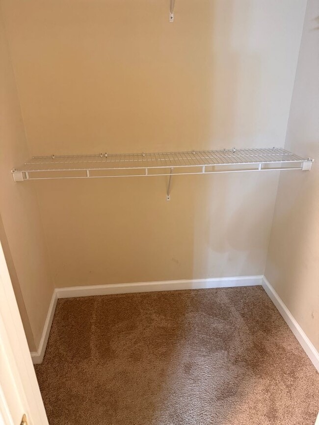 Building Photo - Ryan Ridge Rental