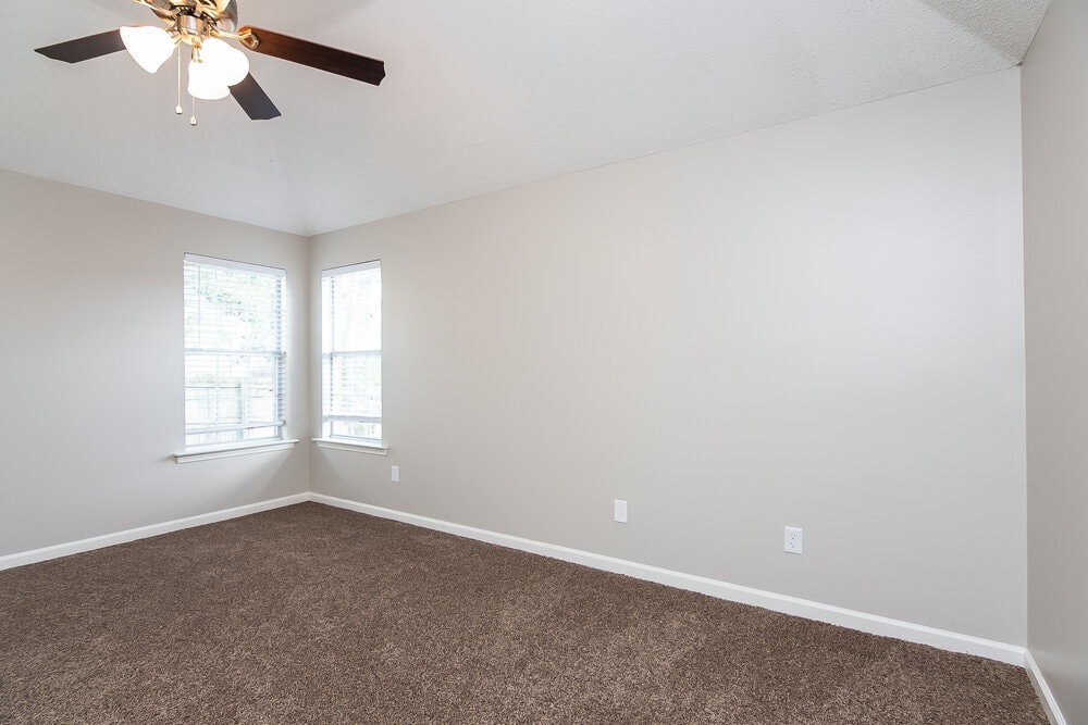 Building Photo - 9714 Java Cove