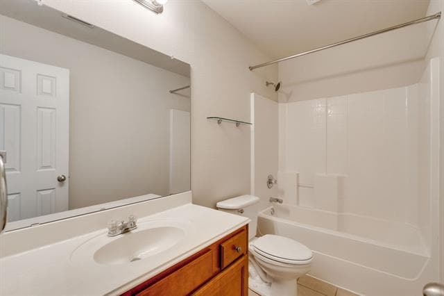 Building Photo - 5208 Brookside Dr