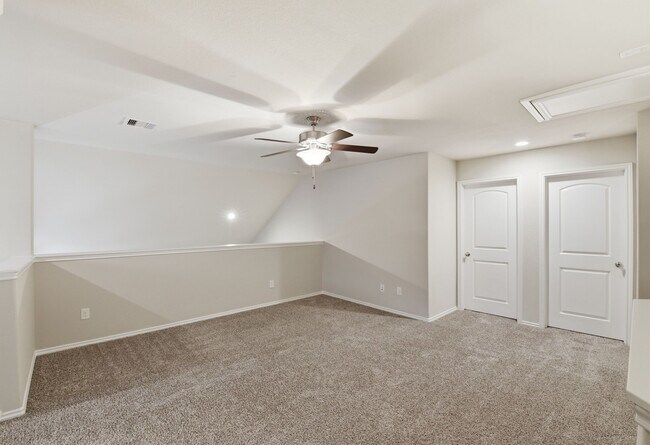 Building Photo - 22014 Pheasant Bend Ln