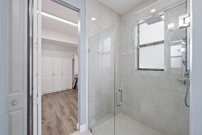 Building Photo - 5420 Quiet Lake Pl