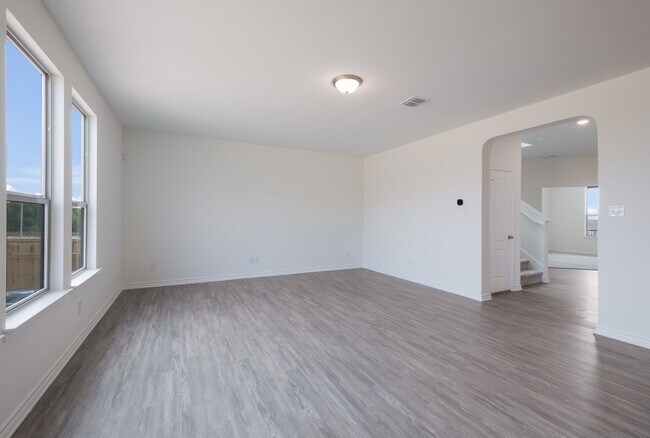 Building Photo - 11227 Aristides