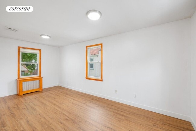 Building Photo - 233-4 Seward Ave