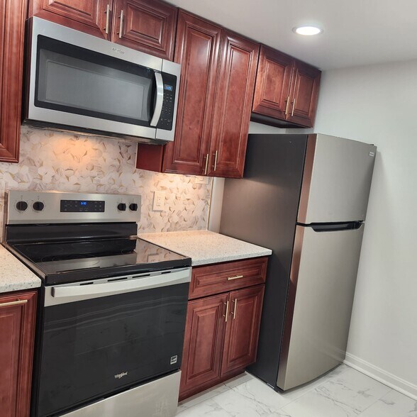 Building Photo - 30 Welbeck Ct