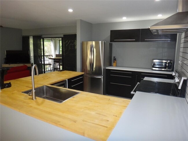 Building Photo - 2746 Orchid Oaks Dr