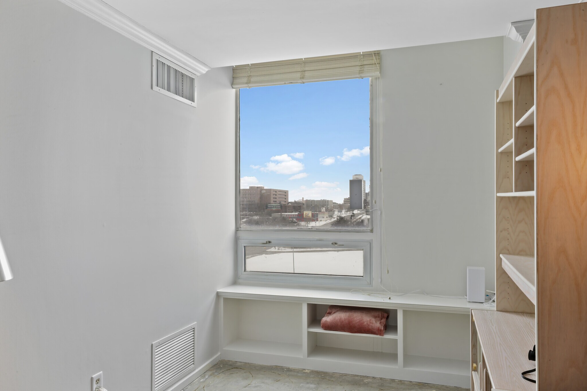 Building Photo - 3000 Farnam St